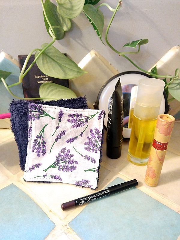 ColibriMari's tweet photo. Offrez à votre peau le soin qu'elle mérite avec nos lingettes démaquillantes lavables ! Douces et zéro déchet, elles prennent soin de vous et de la planète 🌿✨ Découvrez-les ici : https://t.co/s1MAr8zEcW #ZeroDechet #EcoResponsable #ConsommerMieux https://t.co/aqbJoSKAUE