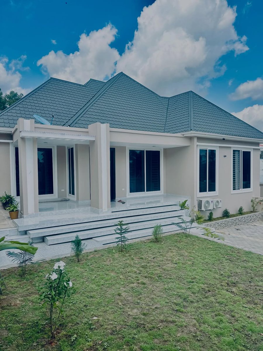 FOR_CONSTRUCTION_ETHUSIATS + NEWBIES
I was having an interesting discussion with my good friend and business partner engineer <a href="/Sufianmichael1/">Mike Wanyungu</a> who doubles as kakamega county engineer.  We looked back at some things that we did wrong as start ups. I will try to summarize msiboeke.