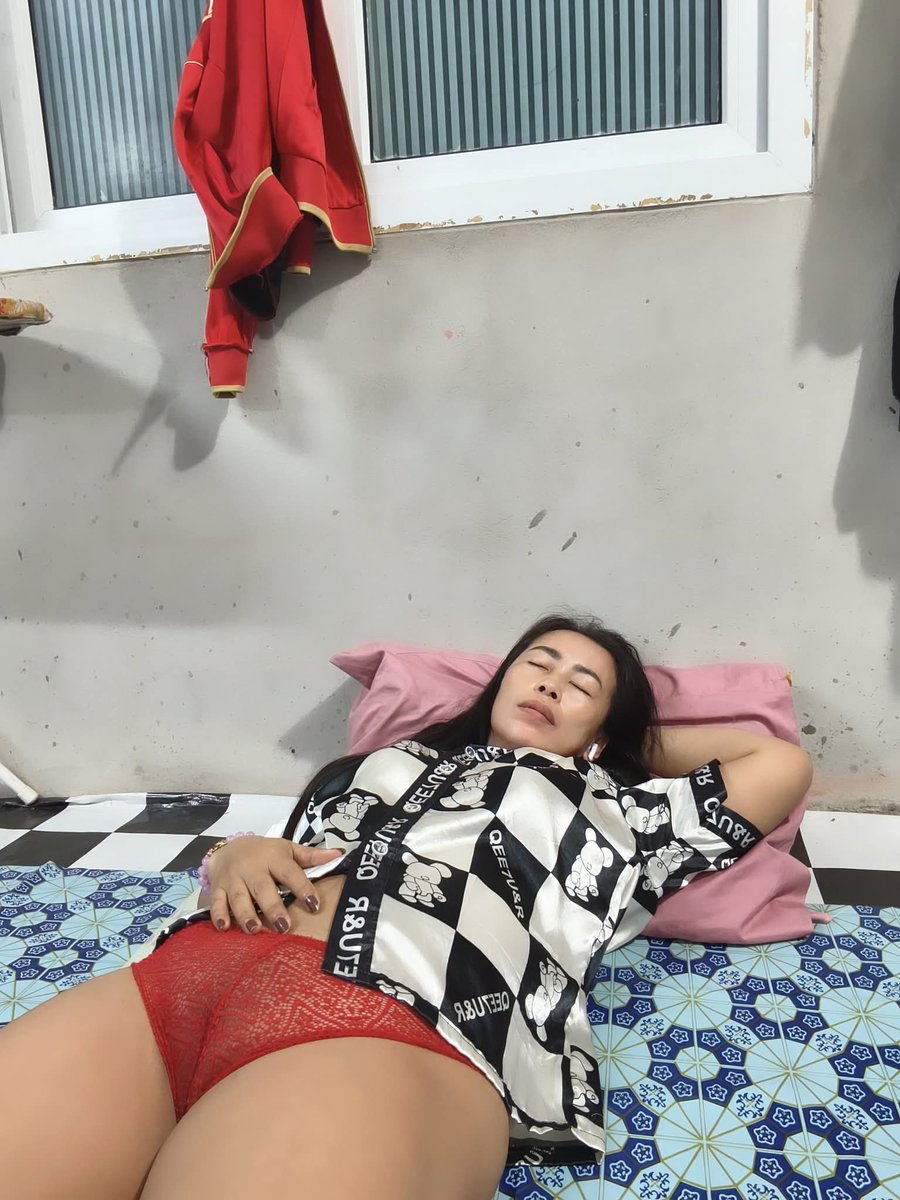 ชอบสาวใหญ่ tweet media