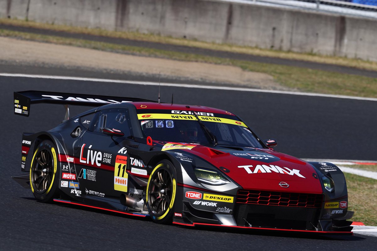 NISMO_JP's tweet image. 【SUPER GT】 

GT300クラス　公式予選

Q2出走ドライバー

11号車　富田竜一郎 @Ryu1ro_tomita 
56号車　ジョアオ・パオロ・デ・オリベイラ@JPdeOliveira  

#GoGoNISSAN2026
#SUPERGT
#NISSAN #NISMO