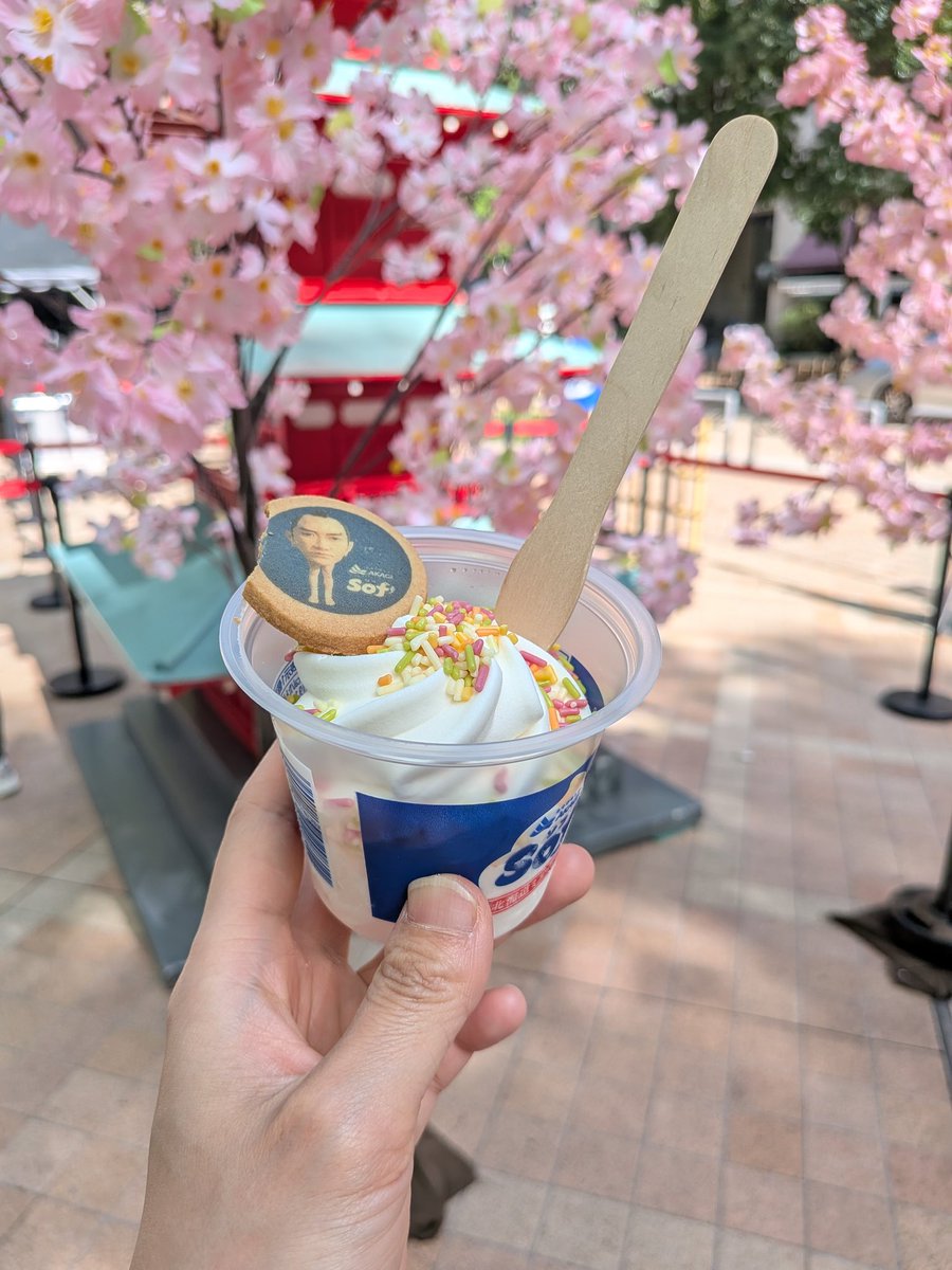 ゆりゆり tweet media