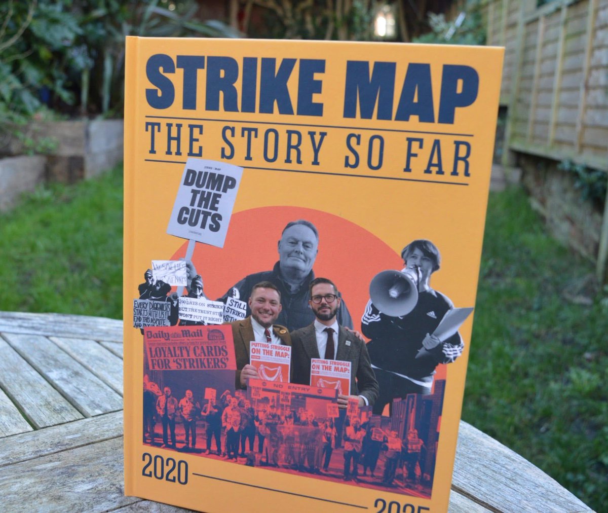 strike_map's tweet image. From Birmingham, to Gloucestershire, Hull and everywhere in between. 

Our ‘story so far’, maps five years of struggle and resistance.

Get your copy and follow half a decade of workers fighting back.

Order yours now: bit.ly/SM5yearhardback

#StrikeMap