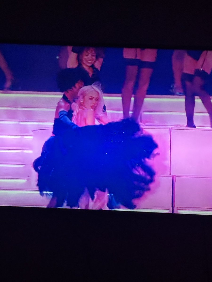 COMO UN G tweet media