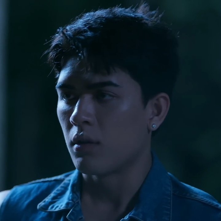 formetawins's tweet photo. it was a messy, drug–and–alcohol–fueled moment of confusion between two people with insane chemistry. 

they both realized they crossed a line, which shows there’s still a moral compass there. that’s important, awareness came back.

#OnlyFriendsDreamOnEP7 https://t.co/1SZa0owmqp