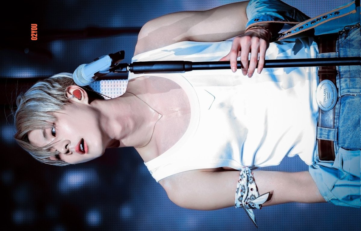 nif 𝜗᭪ tweet media