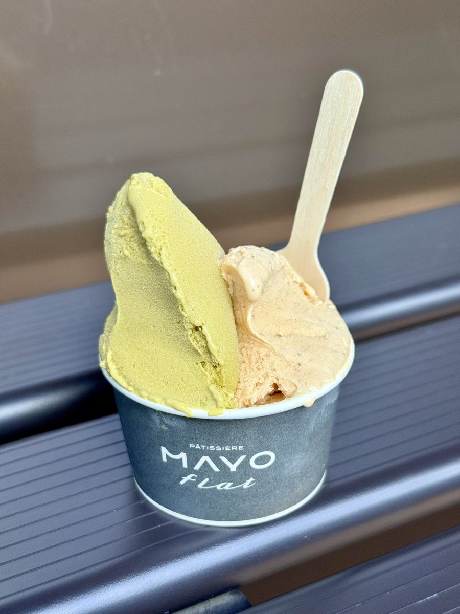Hardenbergia_m's tweet photo. 都内の美味しいジェラートまとめ🍨

①FLOTO（参宮橋）
②Giolitti Cafe（原宿・有楽町）
③PATISSIERE MAYO flat（六本木）
④GELATO BRAVO （丸ビル・代官山）

今日の東京は27度☀️
今の時期はいちごや桜もありつつ、夏に向けた爽やかなフレーバーが出揃う楽しい時期🌿
保存して行ってみてね🫰 https://t.co/Ax3ze8s0Dz