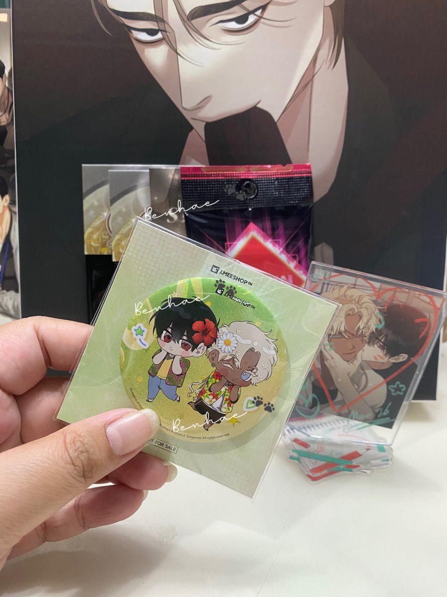 BEN_YaHae's tweet image. ทางนี้ 1 ออเดอร์ ได้ตามที่อยากได้เลย น่าร๊ากกกกก 🧡💙 ช้อปครบ 1,000.- บาท รับฟรี SPLASH CAN BADGE 1 ชิ้น (สุ่ม)

มื้อนี้ s.shopee.co.th/16MLUsap7
สเตจบีไฮ s.shopee.co.th/3fzeiFrdUV
Jinx s.shopee.co.th/70G6gPCQwW
Jinx v.2 s.shopee.co.th/2BAqvXRGdz

#ตลาดนัดมันฮวา #ตลาดนัดmanhwa