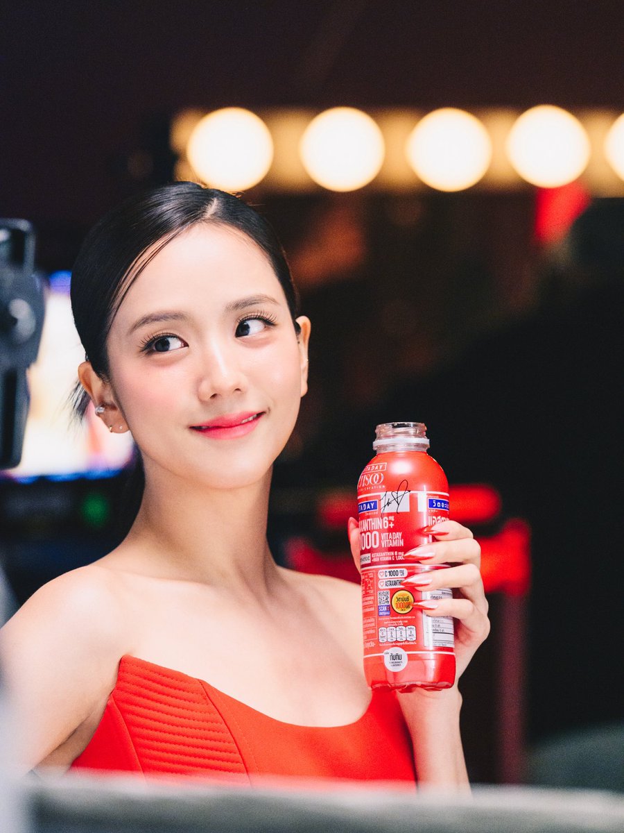 flOoweryy tweet media