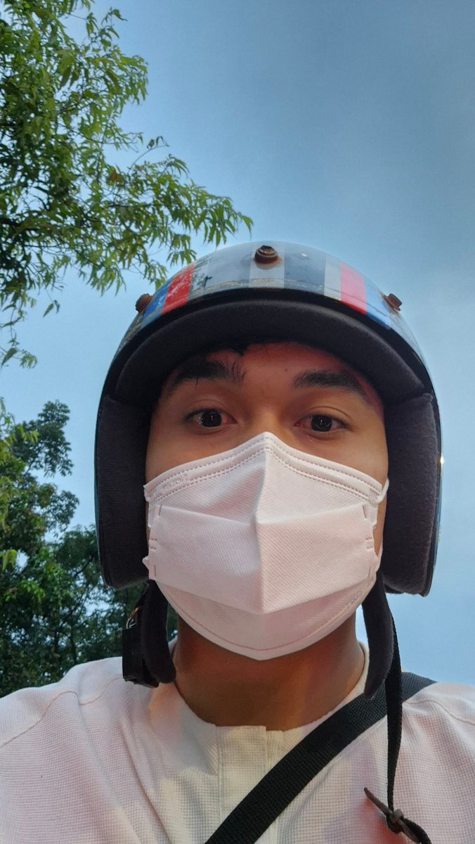 final year stud🖕 tweet media