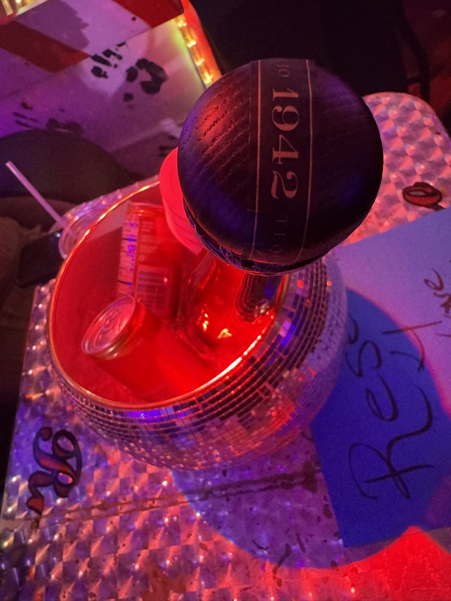 bricódawn.burrell🧃 tweet media