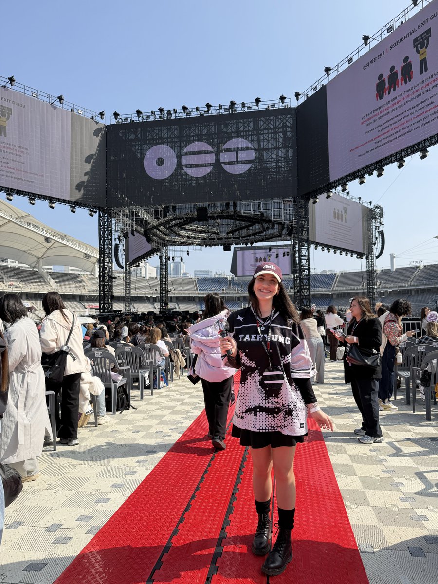 sophie | ⊙⊝⊜ tweet media