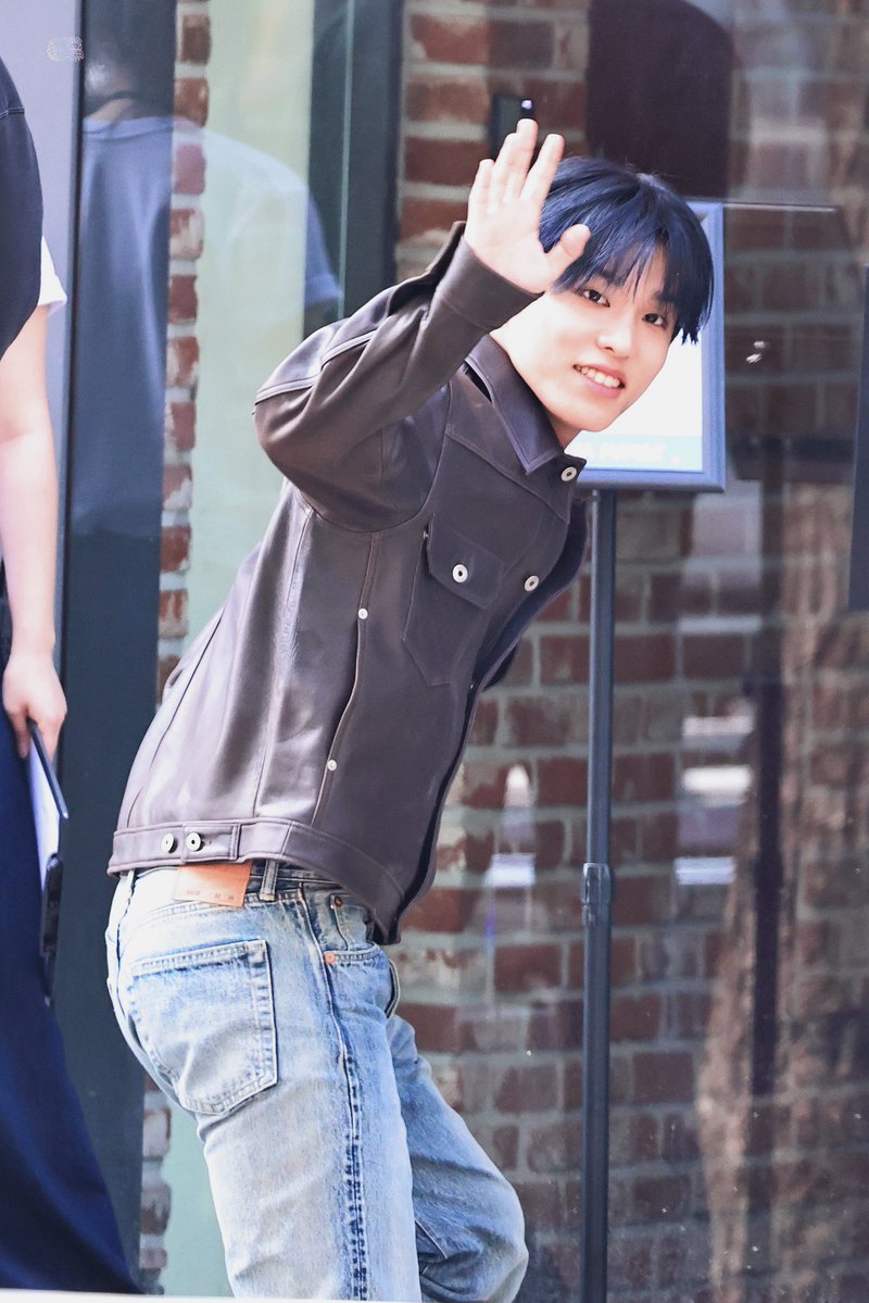 lyyz𖤐 tweet media