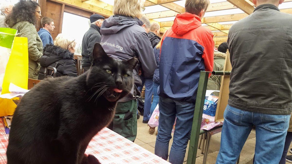 (Betty)
It's 7 years today since we won our fight to save the allotments.
The Council had planned to close our allotments and use the site as a car park.
Robert led our campaign and came to all our meetings. He was featured in newspapers and on the TV news.
We were so grateful