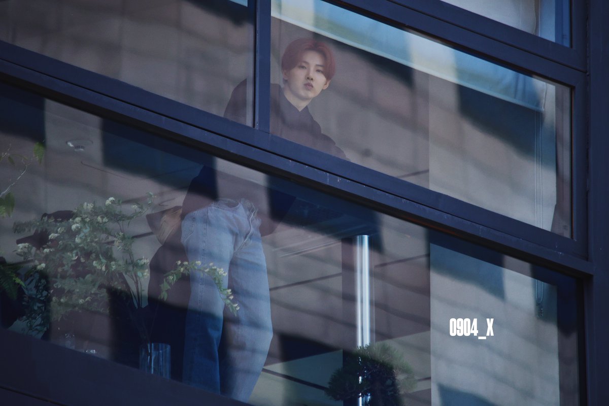 0904__X's tweet photo. 260411 플리마켓

#TREASURE #준규 #JUNKYU #트레저 https://t.co/G9WekrJUub