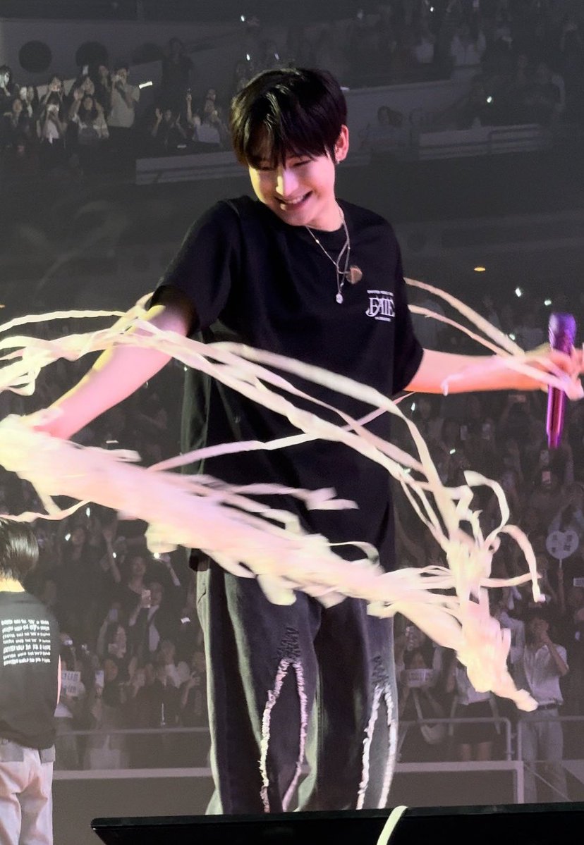 shiin⁷ 🧡 tweet media