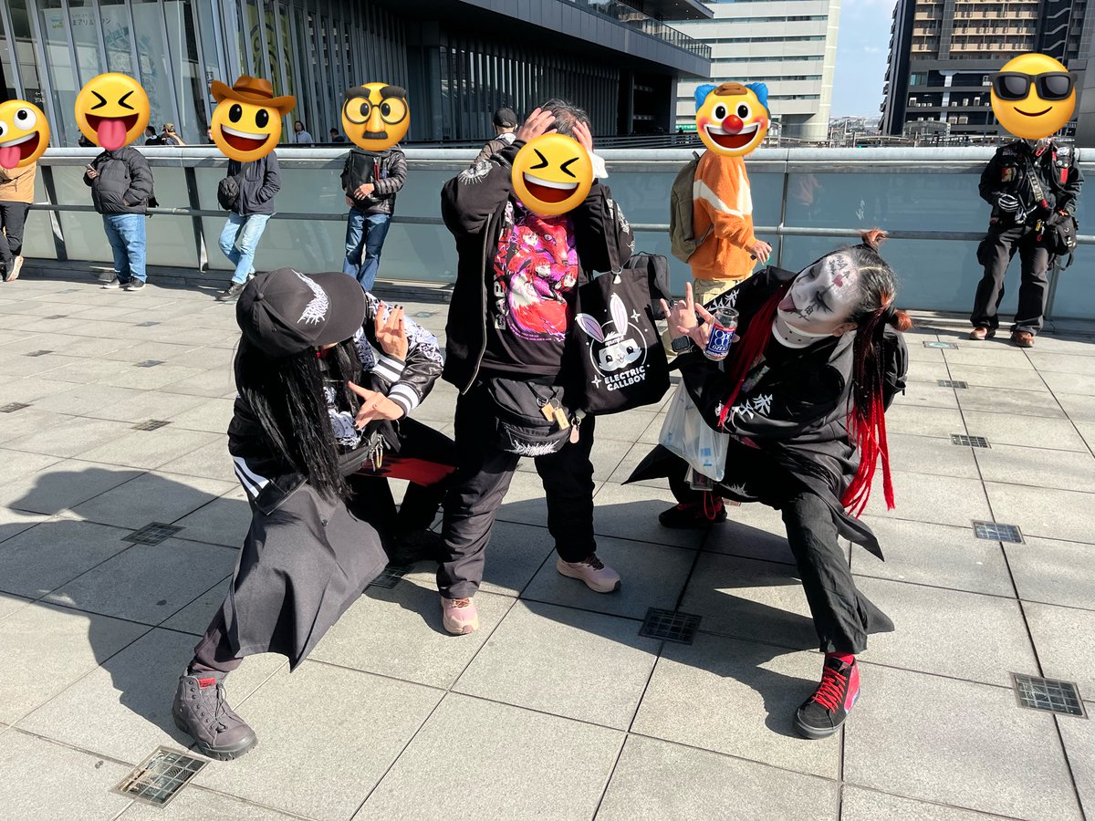 YUN-CHAN tweet media