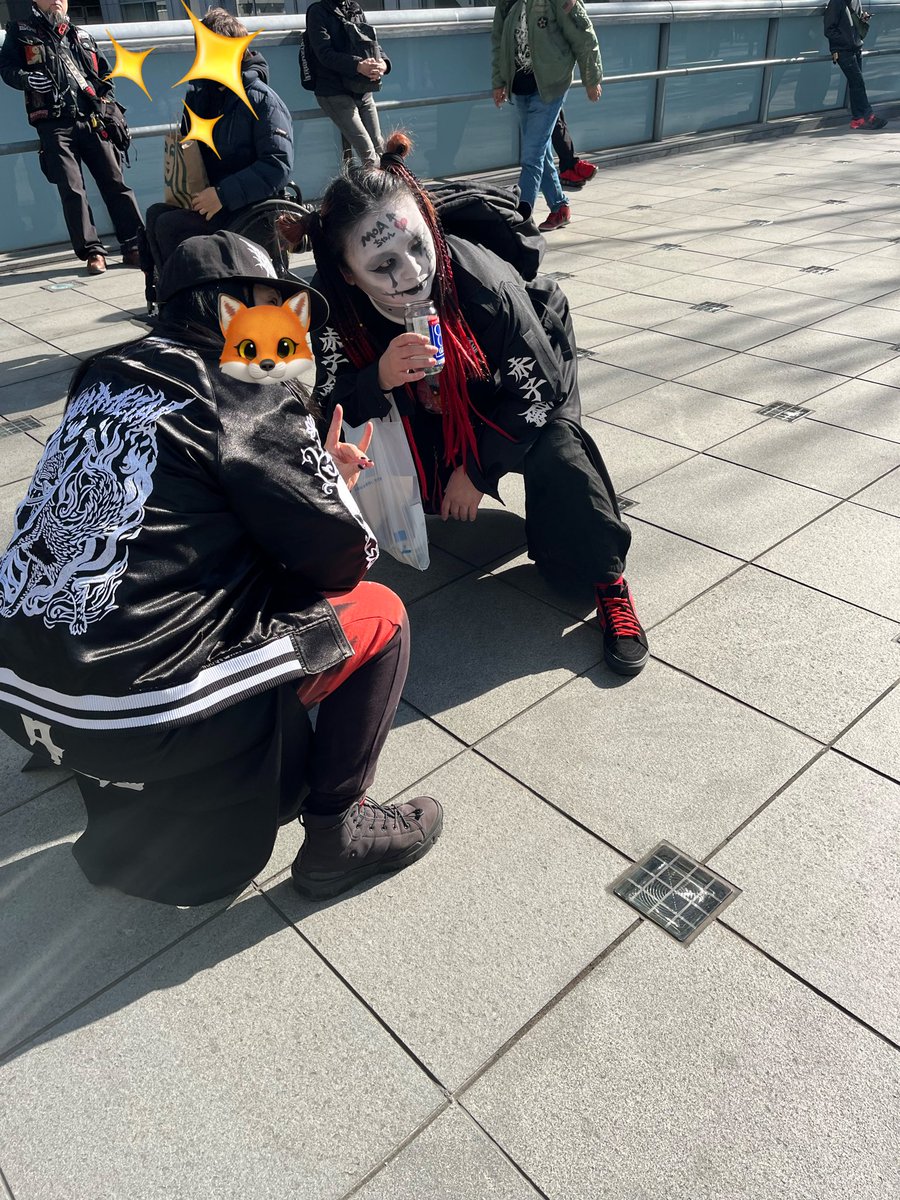 YUN-CHAN tweet media