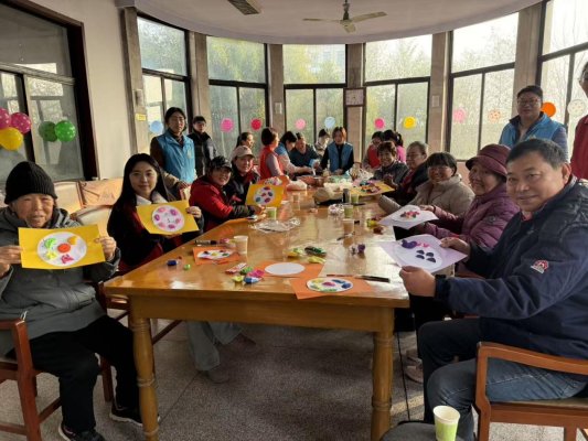 Chris Heroy tweet media