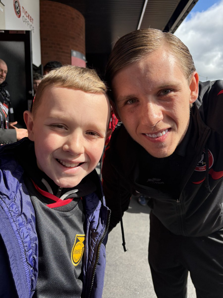 DAN ⚔️⚔️⚔️ tweet media