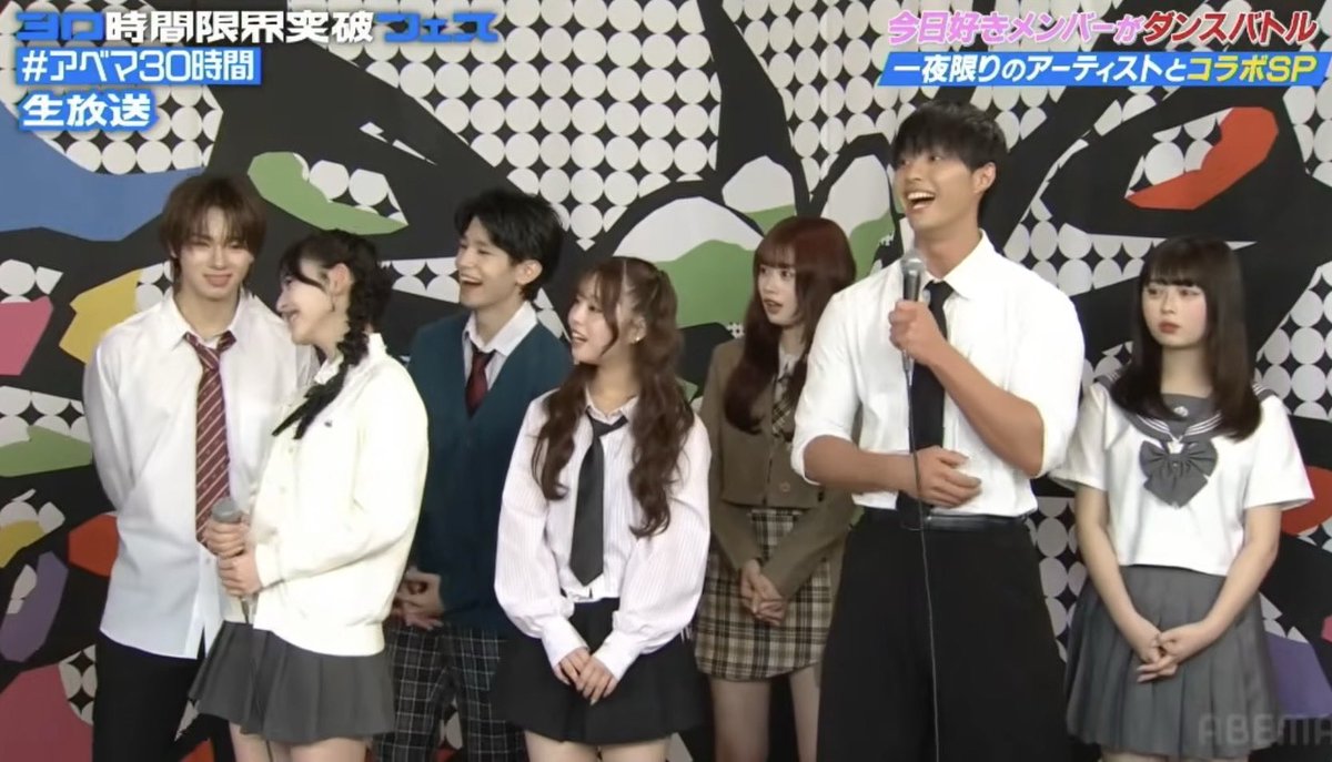 こびと tweet media