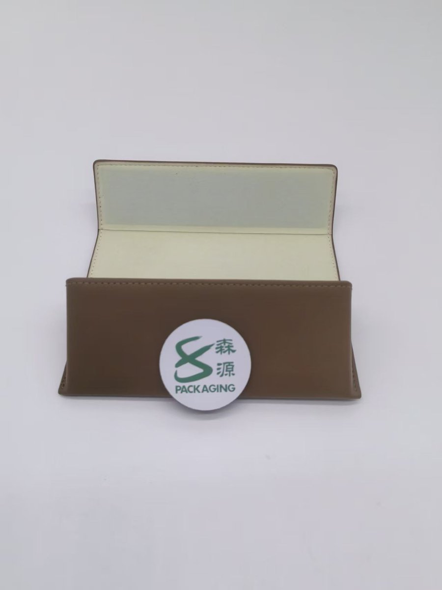 box_packagingsy's tweet photo. For customers, a high-quality eyeglass case directly impacts the overall product presentation and customer experience.

We focus on providing cost-effective, customizable eyeglass case solutions to help partners enhance product-added value: https://t.co/Ez8WvRtEE3