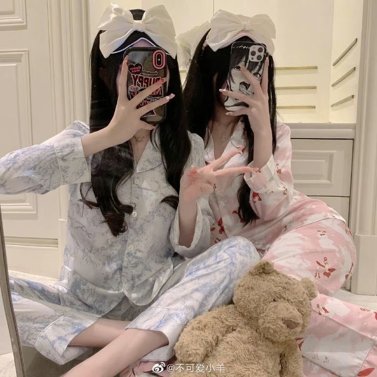 𝓜𝓲𝓬𝓱 🍒 tweet media