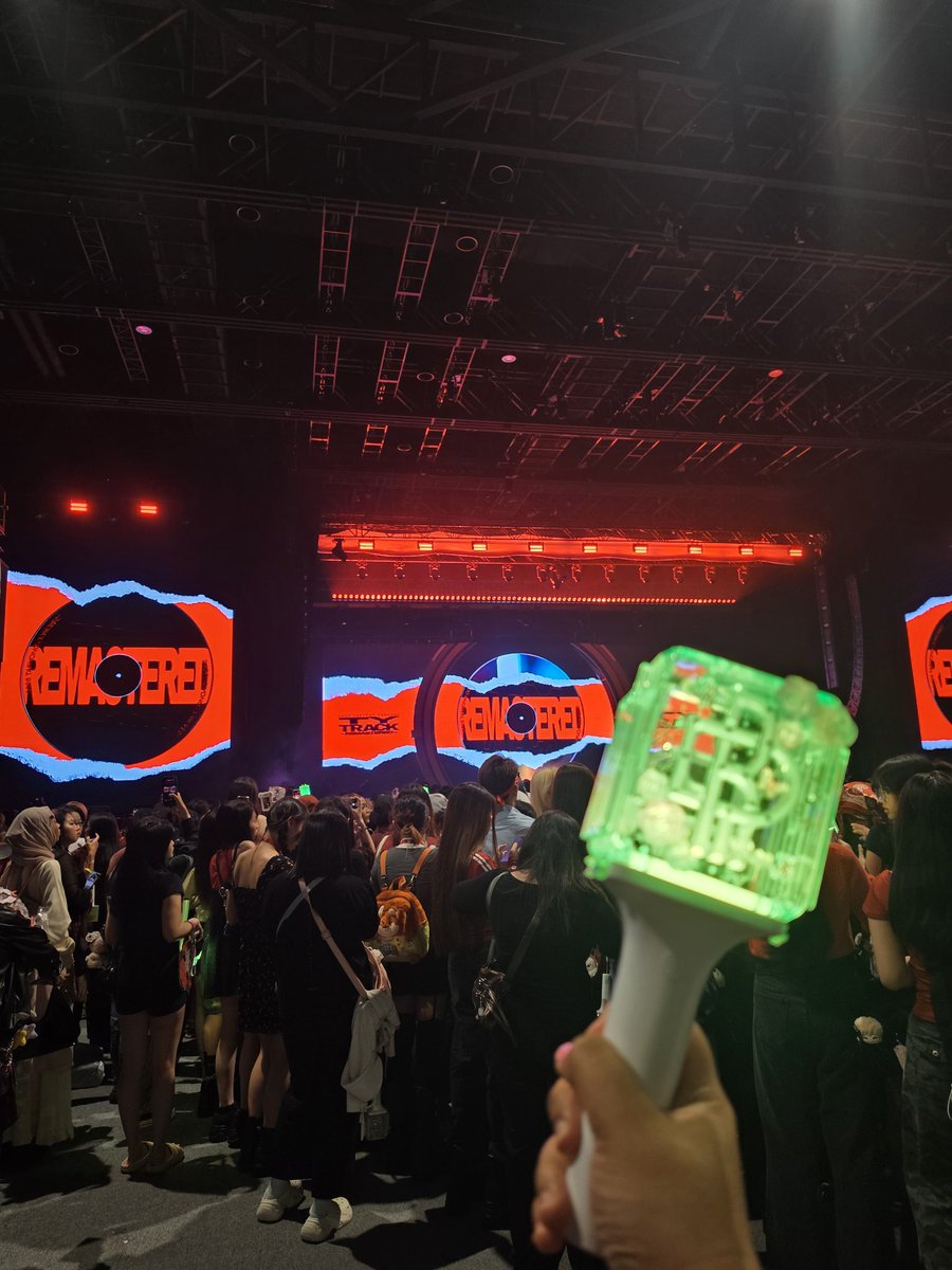 Mel 🐻🐰 tweet media