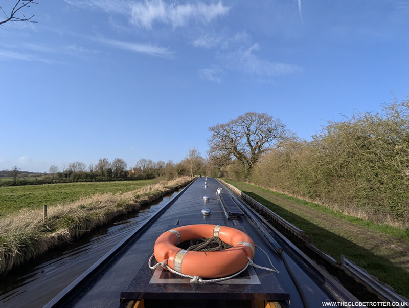 TheGl0beTrotter's tweet image. Ad | Narrowboat holiday from Whixall to Ellesmere 
A simple, beginner-friendly canal route with no locks, just lift bridges and peaceful scenery.
Here’s our full 3-night experience + tips 👇
theglobetrotter.co.uk/2026/04/narrow…

#NarrowboatHoliday #UKTravel #SlowTravel