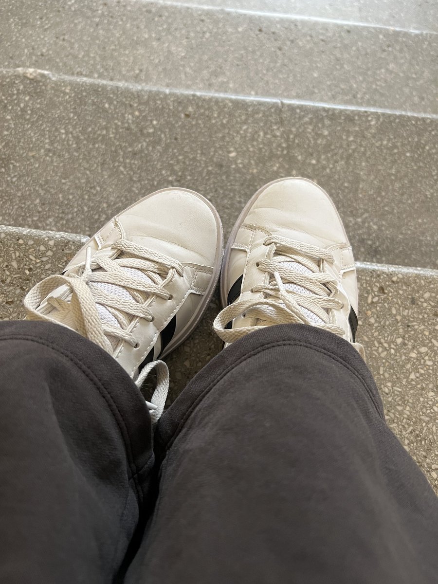 Julli Goddess tweet media