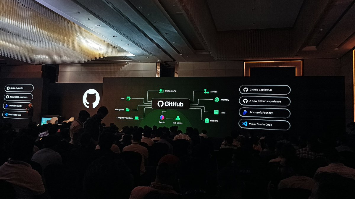 jhaapoojaa's tweet photo. at  GitHub Constellation'26 
#GithubConstellation https://t.co/bWngO2Tti1