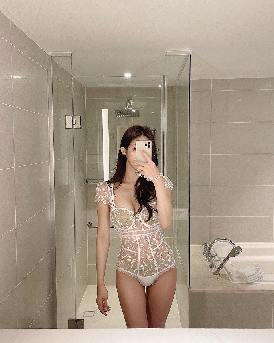 박신영 tweet media