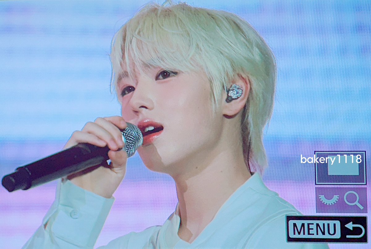 바삭• ̫• tweet media