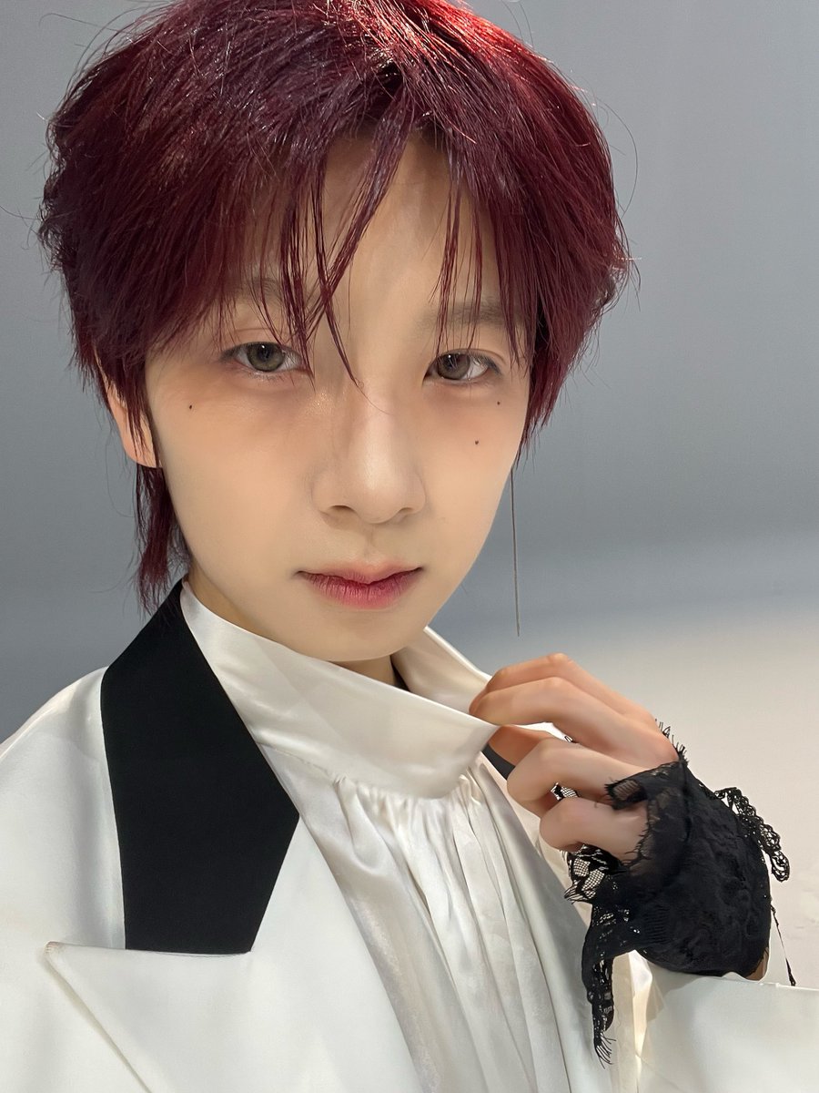 _AMPERSANDONE_'s tweet image. Studio Choom 한번더 볼까? 

#앰퍼샌드원 #AMPERSANDONE 
#카이렐 #KYRELL