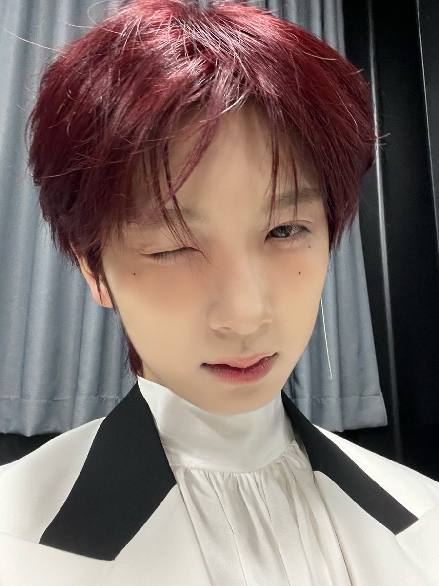 _AMPERSANDONE_'s tweet image. Studio Choom 한번더 볼까? 

#앰퍼샌드원 #AMPERSANDONE 
#카이렐 #KYRELL