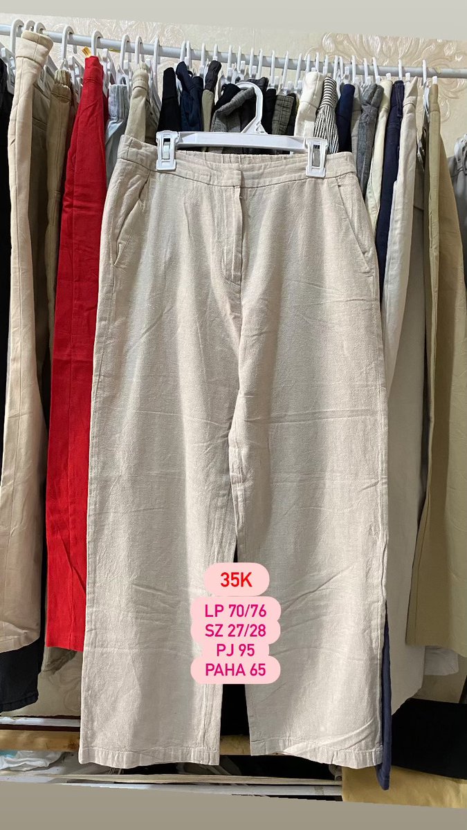st0reus's tweet photo. hi guys mau nawarin pl/preloved, ada celana jeans, cutbray, kulot, bahan linen, dll, co payment lewat shopee: storeus_
link: https://t.co/q2rwzPFHtX https://t.co/TIQWrIv6S7