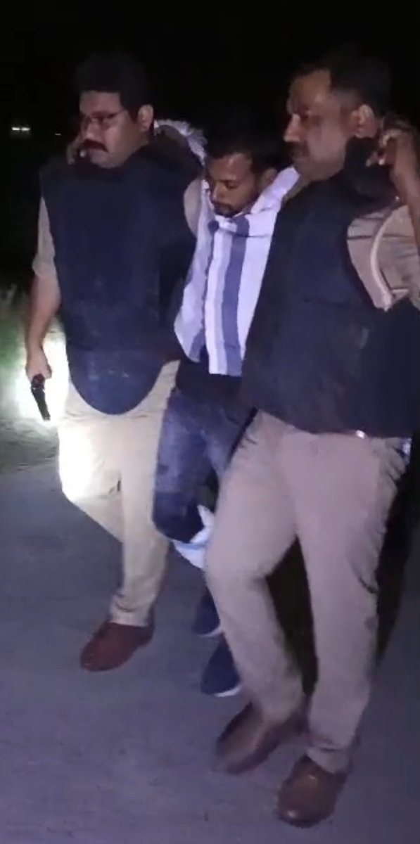 The Buzz tweet media