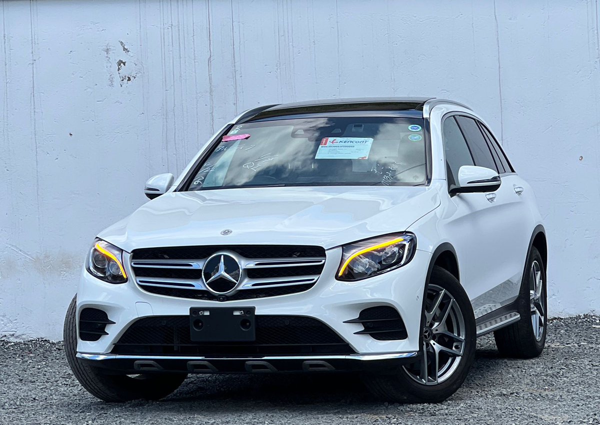 Unique Cars tweet media