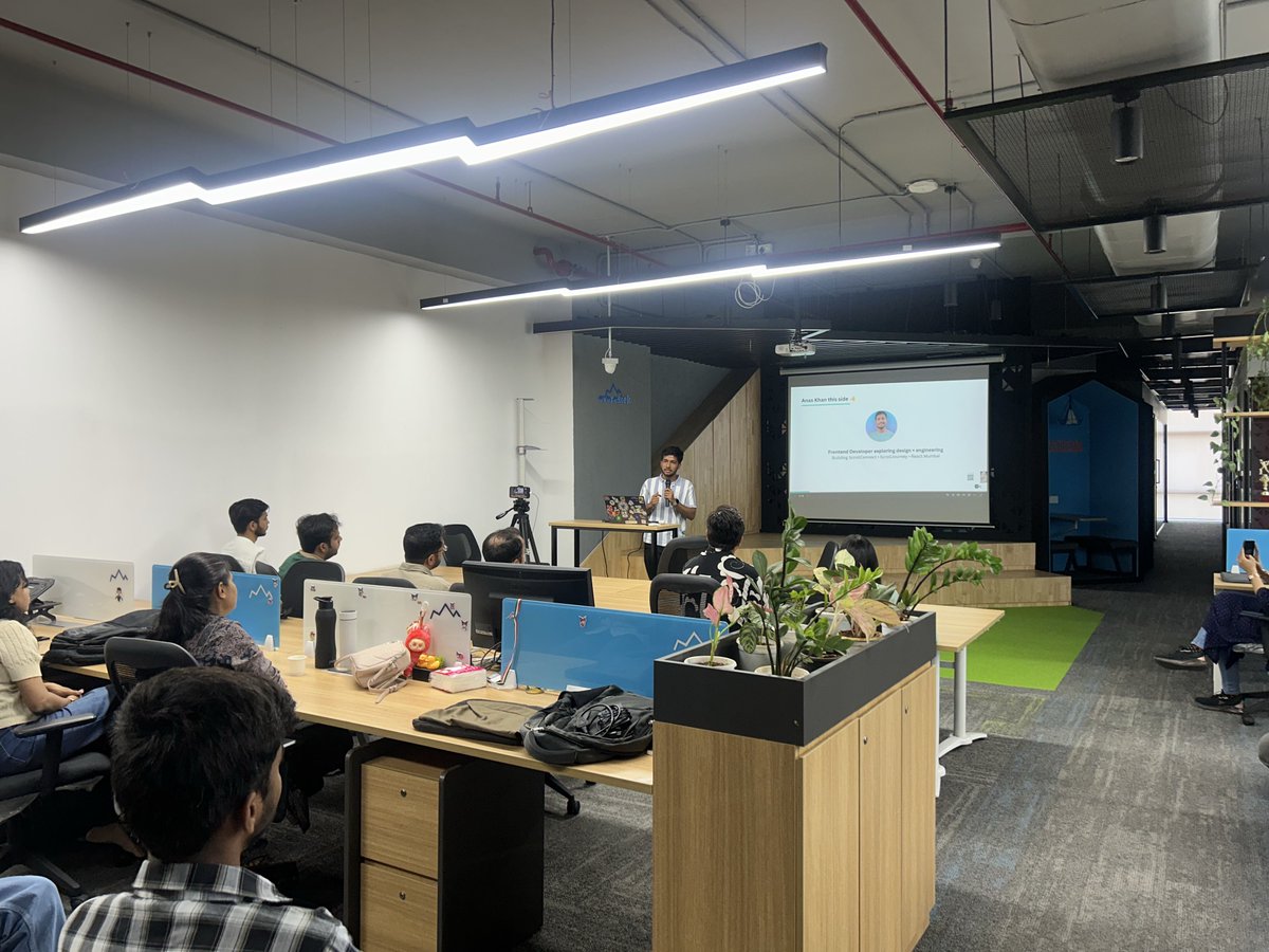 React Mumbai tweet media