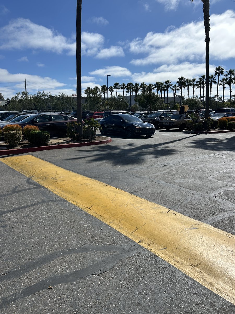 Peter James tweet media