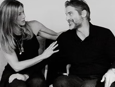 Jennifer Aniston Funpage tweet media