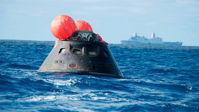 భూమిపైకి చేరుకున్న ఆర్టెమిస్‌-2
పసిఫిక్‌ మహాసముద్రం శాన్‌డియాగో తీరంలో ఆర్టెమిస్‌-2 ల్యాండింగ్
10 రోజుల తర్వాత భూమిపైకి చేరుకున్న ఆర్టెమిస్‌-2
చంద్రుడి దగ్గరకు పంపిన ఆర్టెమిస్‌-2 విజయవంతం.
#ArtemisII #journeytomoon #space #SpaceLovers #NASAMission
#MoonMission #SpaceExploration