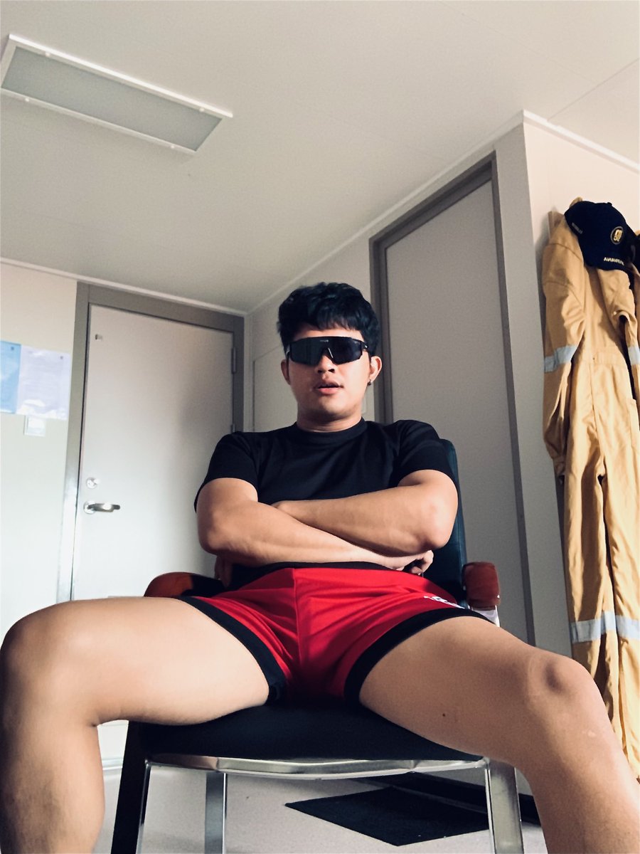 OS⚓️ tweet media