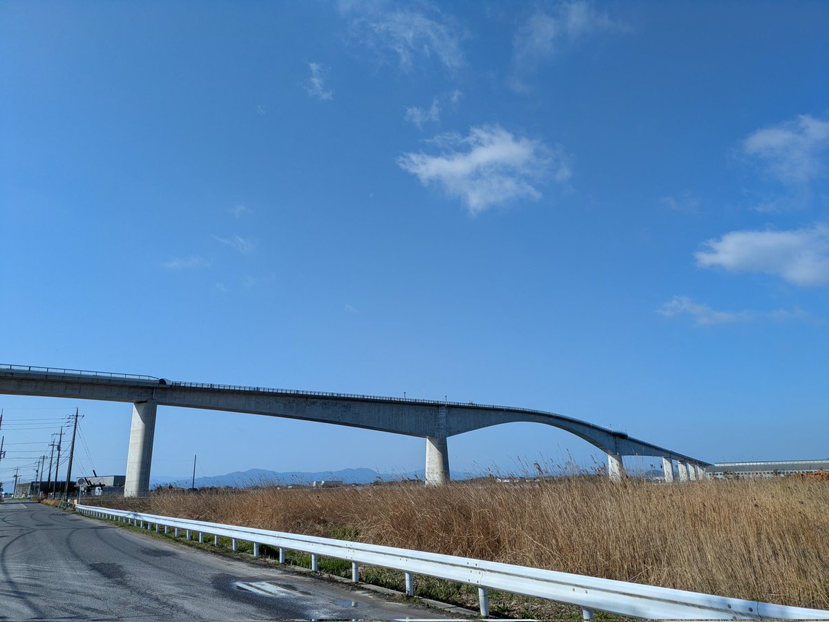 E٩(๑❛ᴗ❛๑)۶K tweet media