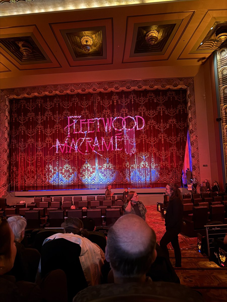 ratmop 🚕🗽 tweet media