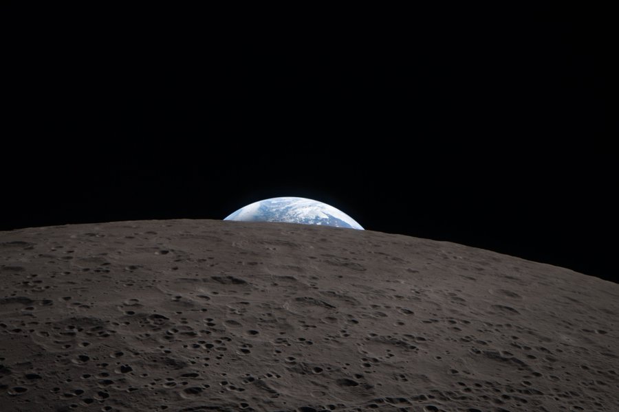 zaviews's tweet photo. A Giant Splash for Mankind: Artemis II Crew Returns, Marking Our Return to the Moon | Humanity is Going Back to the Moon Artemis IIl
https://t.co/CSQILyzeAE
#ArtemisII #ReturnToTheMoon #MoonLanding
#SpaceExploration #NASA #ArtemisGeneration
#OrionSpacecraft #LunarGateway #SpaceTech
#TheMoonIsJustTheBeginning
