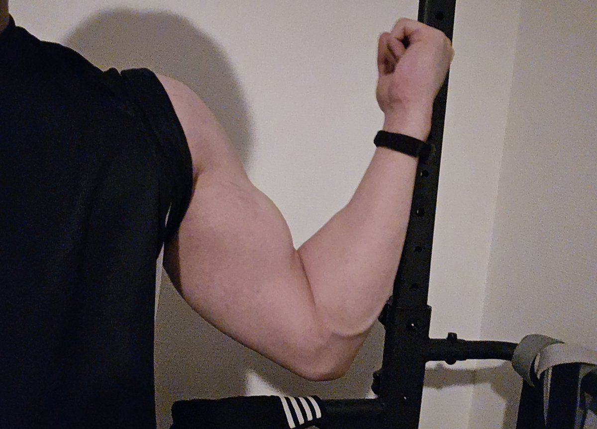 まーカル tweet media