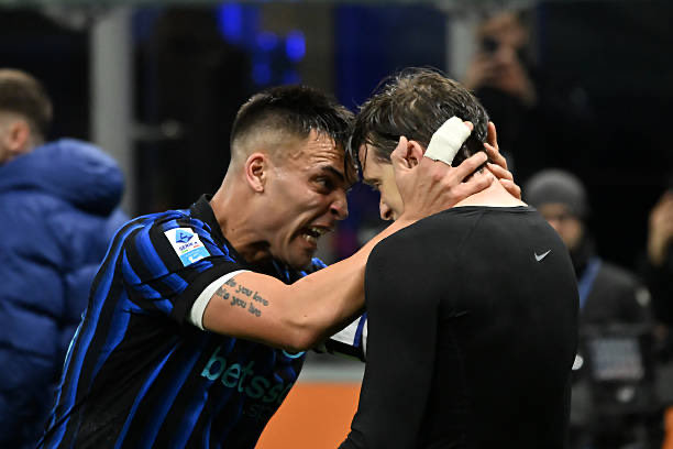 Alessandro tweet media