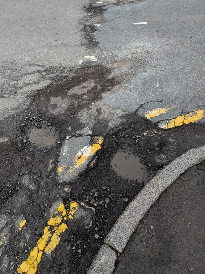 StateofPT's tweet photo. Where are the road inspectors - never get a response from the Council.
Outside hospital, cross roads crumbling, potholes remain that was reported 3 years ago, allegedly comes under the Plaid Councillor
#politics #Wales #cymru @reformparty_uk @NPTCouncil @SeneddWales @Plaid_Cymru https://t.co/eF0vgP0IIE