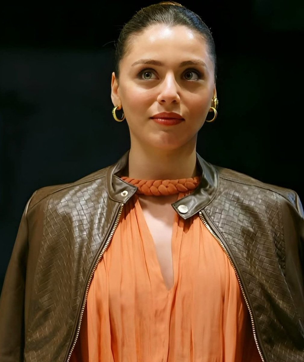 #SılaTürkoğlu, luminozitate!