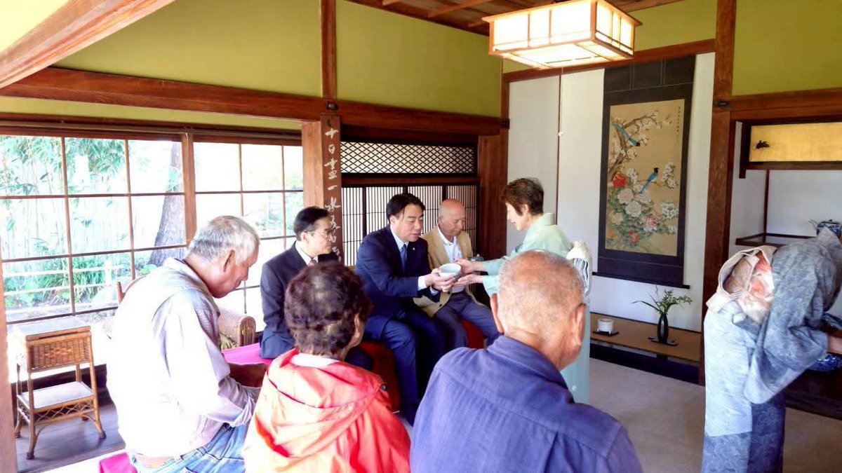 よりしげ秀一 tweet media